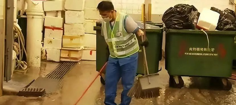 ‘Nghèo là do lười biếng’: Vị tỷ phú trâm anh thế phiệt tự tin tuyên bố để rồi nhận cái kết bất ngờ khi thử sống 2 ngày với 167 nghìn đồng trong túi - Ảnh 5.