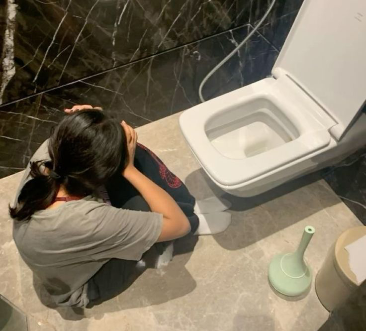 6 thay đổi cho thấy bạn có thể đã bước vào giai đoạn đầu ung thư đại trực tràng mà không hay biết - Ảnh 1.