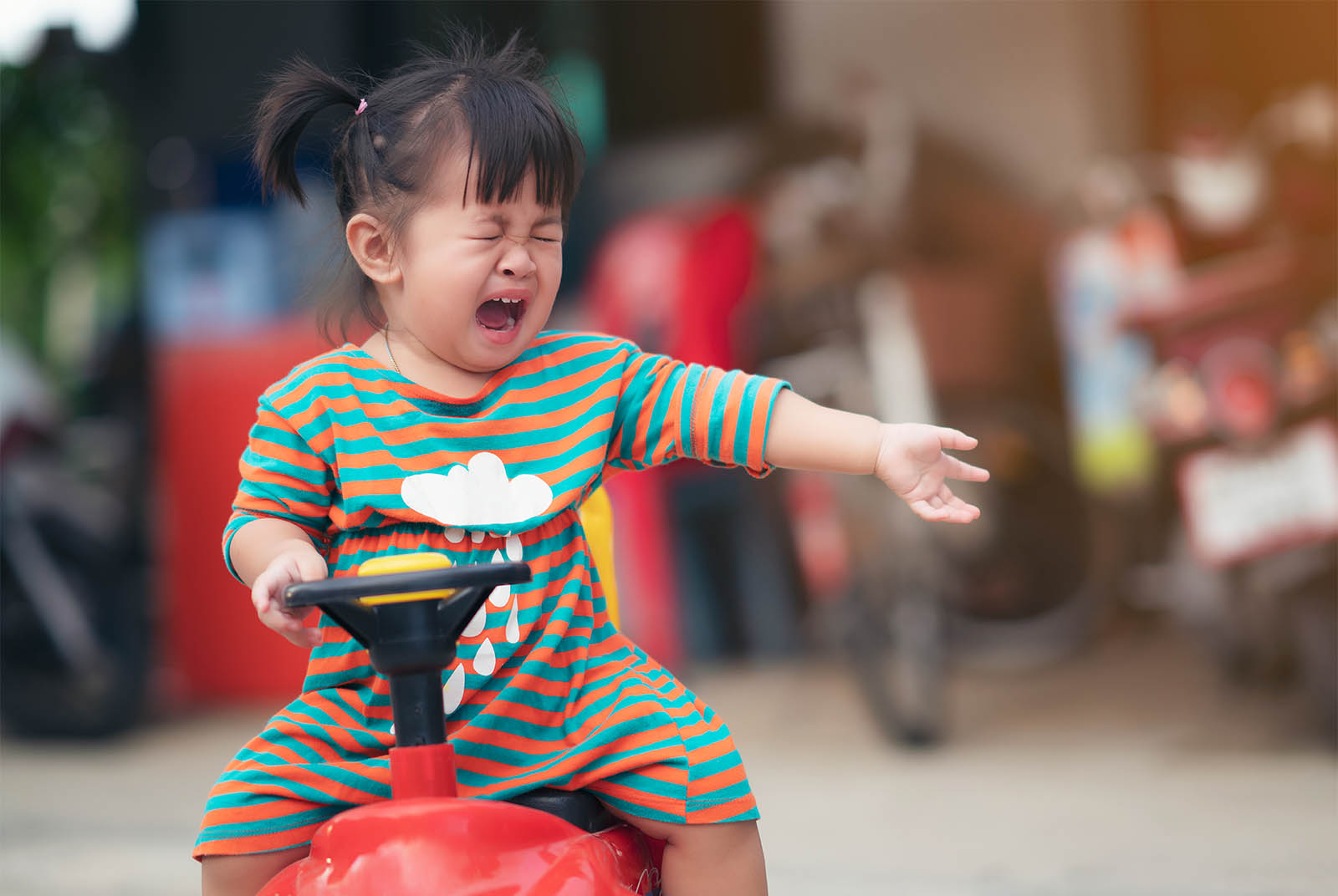 Vứt ngay 4 thứ này trong nhà nếu không muốn tương lai của con bạn lạc trong ngõ cụt- Ảnh 1.