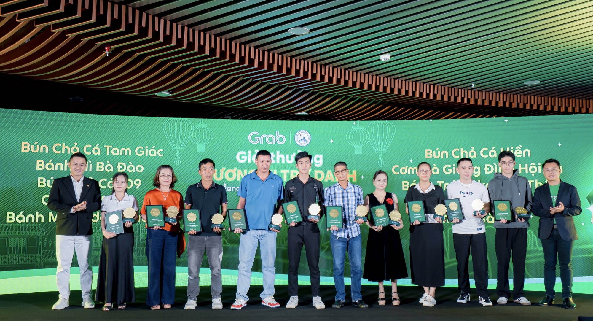 Đà Nẵng vinh danh gần 70 quán ăn tiêu biểu trong Lễ trao giải Quán Đà Nẵng vinh danh gần 70 quán ăn tiêu biểu trong Lễ trao giải Quán