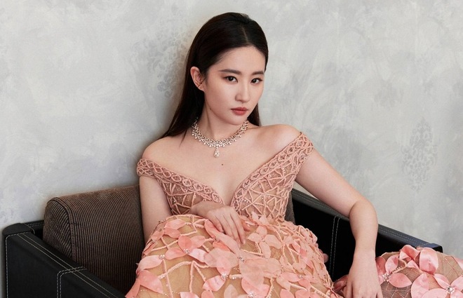 song-seung-hun1-1719645289616851-17541167914151316239458-1754145422873-1754145423447554379726.jpg