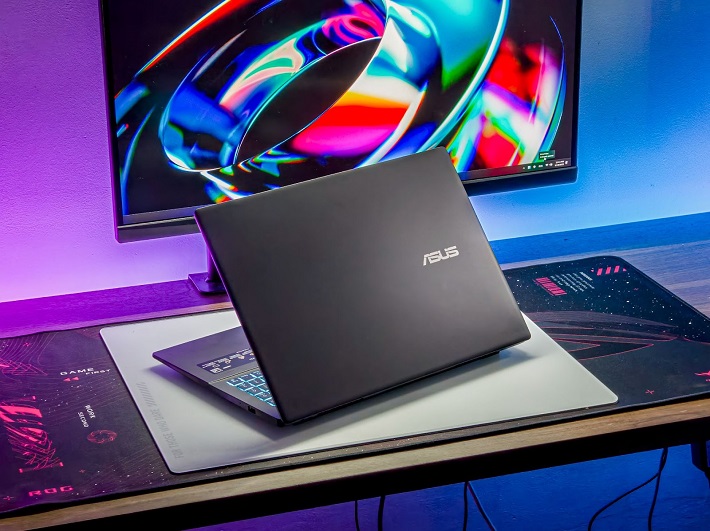 Cùng ASUS vào mùa tựu trường 2025 với loạt laptop AI mỏng nhẹ, hiệu năng cao- Ảnh 4. Cùng ASUS vào mùa tựu trường 2025 với loạt laptop AI mỏng nhẹ, hiệu năng cao- Ảnh 4.