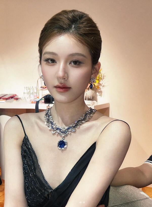 day-30-phut-hoa-thanh-phu-nhan-tong-tai-screenshot-4-10-31-1730389518-138-width601height817-1755606434296-17556064345061696329662-1755659417806-1755659417948145975988.jpg