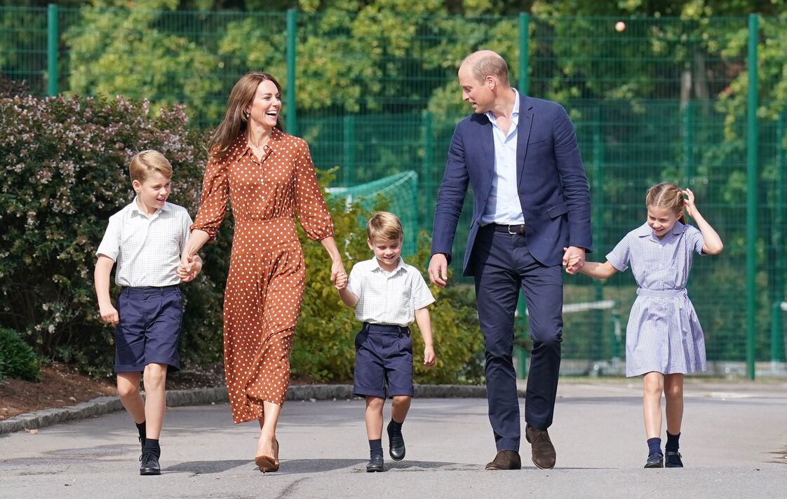Hé lộ 7 dinh thự từng là nơi ở của Thân vương William và Vương phi Kate, bất ngờ với căn cottage giản dị- Ảnh 3. Hé lộ 7 dinh thự từng là nơi ở của Thân vương William và Vương phi Kate, bất ngờ với căn cottage giản dị- Ảnh 3.