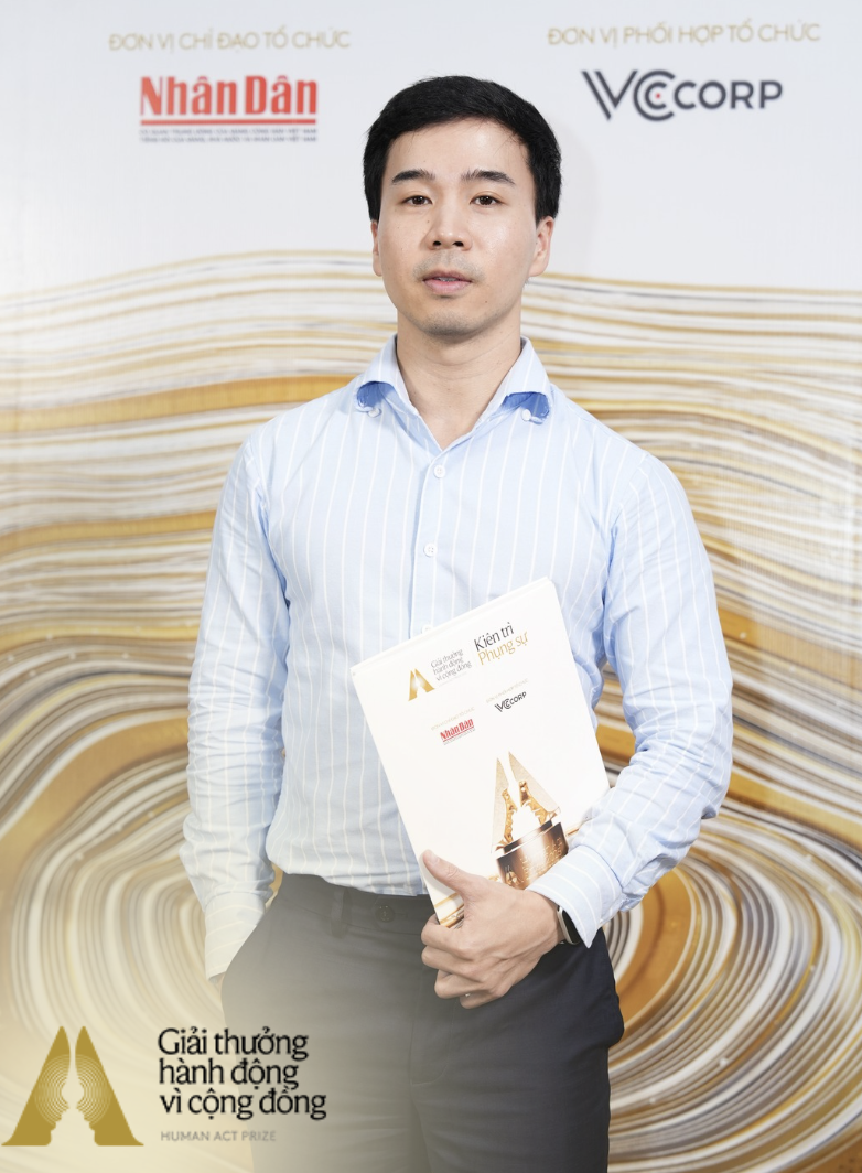 Human Act Prize 2025: Nhiều doanh nghiệp đề cao tinh thần "kiên trì phụng sự", đưa ra lời cam kết hướng tới cộng đồng- Ảnh 1. Human Act Prize 2025: Nhiều doanh nghiệp đề cao tinh thần "kiên trì phụng sự", đưa ra lời cam kết hướng tới cộng đồng- Ảnh 1.