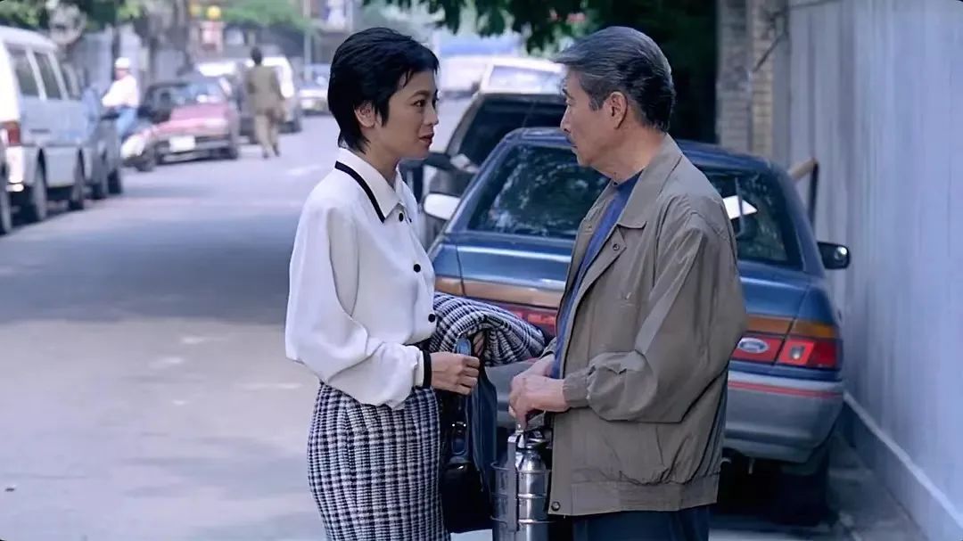 Người cha U60 thú nhận: "Có một bí mật tôi giấu con suốt 10 năm chỉ để giữ bình yên gia đình"- Ảnh 1. Người cha U60 thú nhận: "Có một bí mật tôi giấu con suốt 10 năm chỉ để giữ bình yên gia đình"- Ảnh 1.