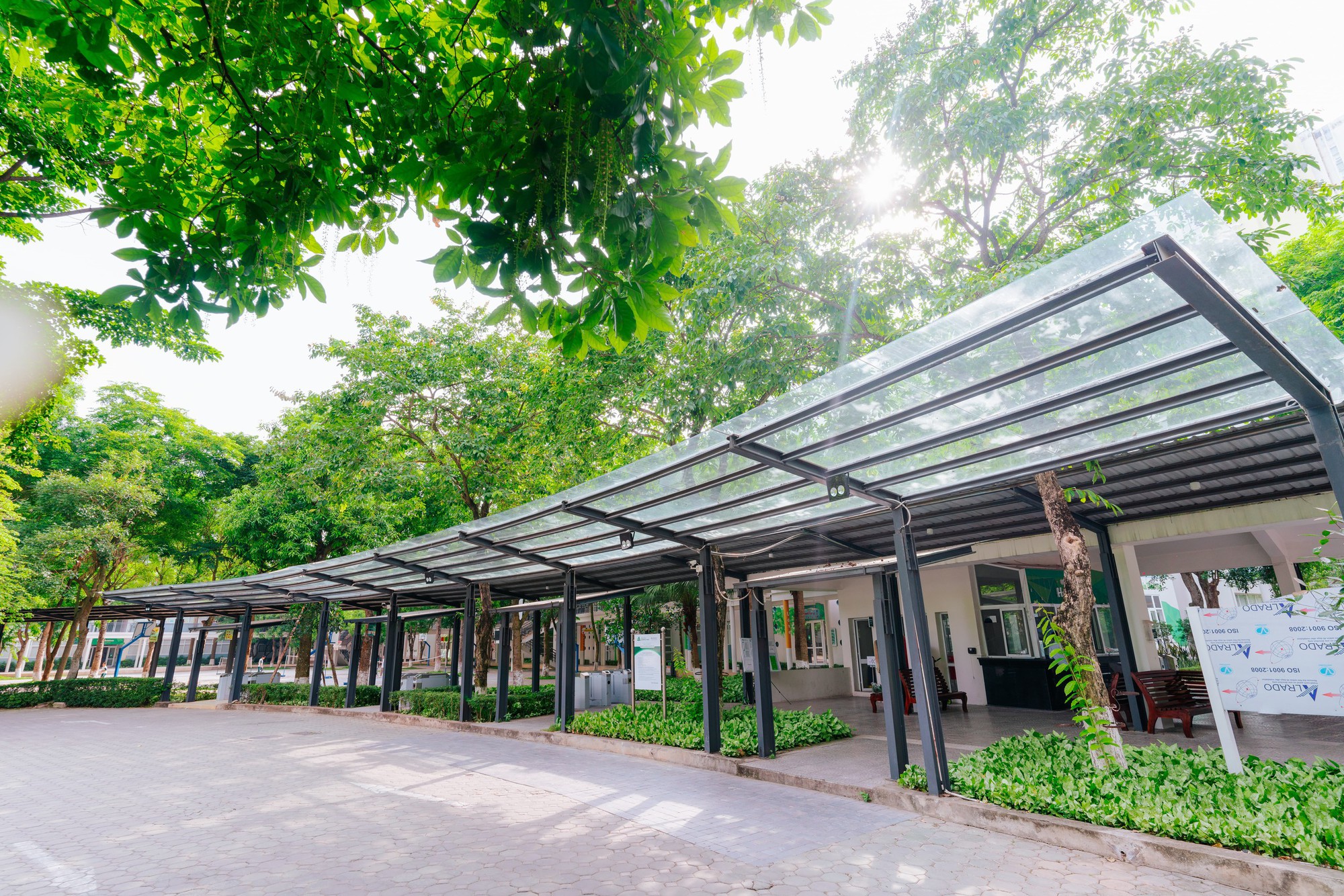 Hé lộ ngôi trường quý tử nhà Cục trưởng Xuân Bắc đang theo học: Khuôn viên rộng 30.000m2, nhìn học phí nhiều người choáng - Ảnh 8. Hé lộ ngôi trường quý tử nhà Cục trưởng Xuân Bắc đang theo học: Khuôn viên rộng 30.000m2, nhìn học phí nhiều người choáng - Ảnh 8.