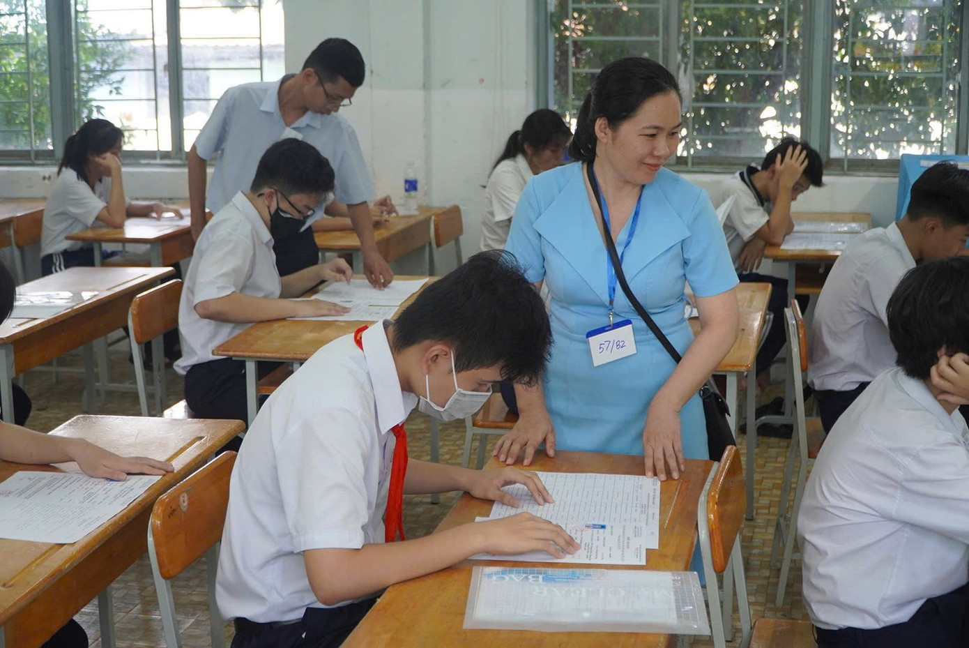 'Học trò không dám vào nhà vệ sinh thì hiệu trưởng không hoàn thành nhiệm vụ' - Ảnh 3. 'Học trò không dám vào nhà vệ sinh thì hiệu trưởng không hoàn thành nhiệm vụ' - Ảnh 3.