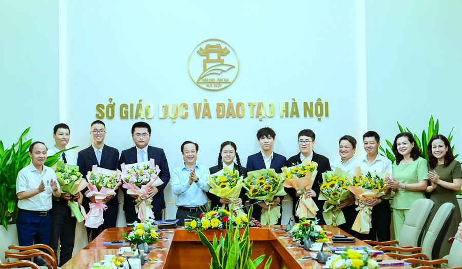 Việt Nam giành 5 huy chương tại Olympic Thiên văn và Vật lý thiên văn quốc tế - Ảnh 3.
