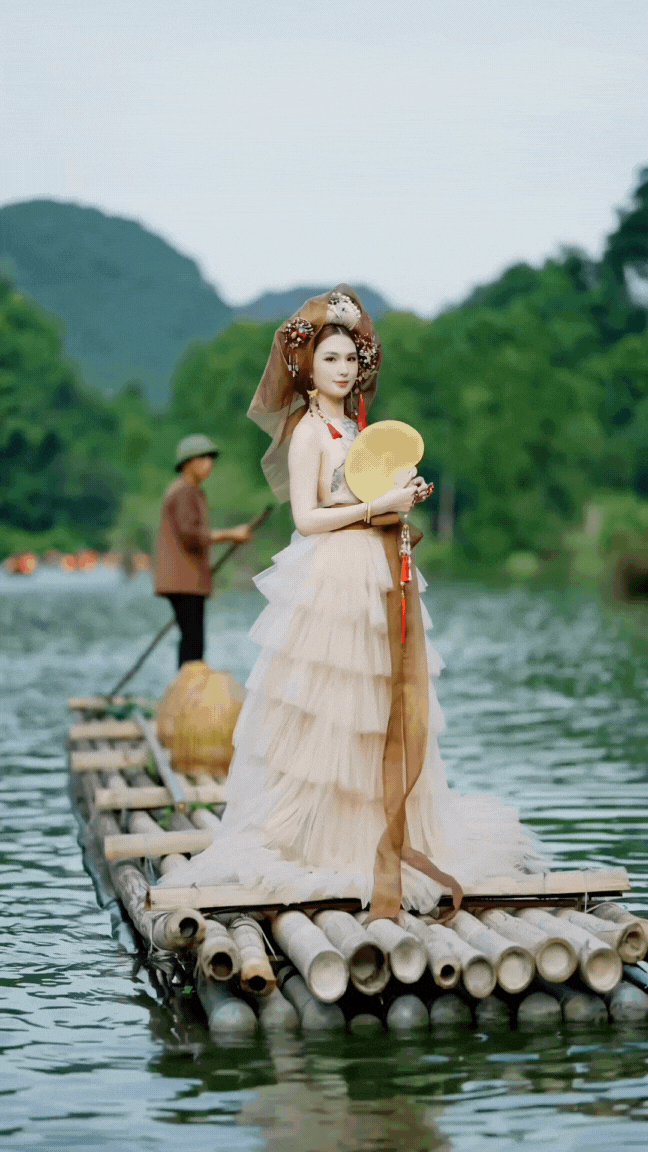 ngoc-loan-the-face-chiem-quoc-thai-ninh-binh-trang-an-1-17557617559871038739054-1755767740222-1755767740987271703110.gif