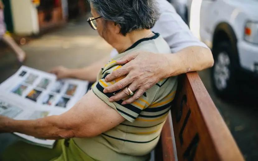 Ở tuổi 65, tôi đau lòng nhận ra: Con cái bất hiếu là do bản thân từng làm 6 điều này - Ảnh 2.