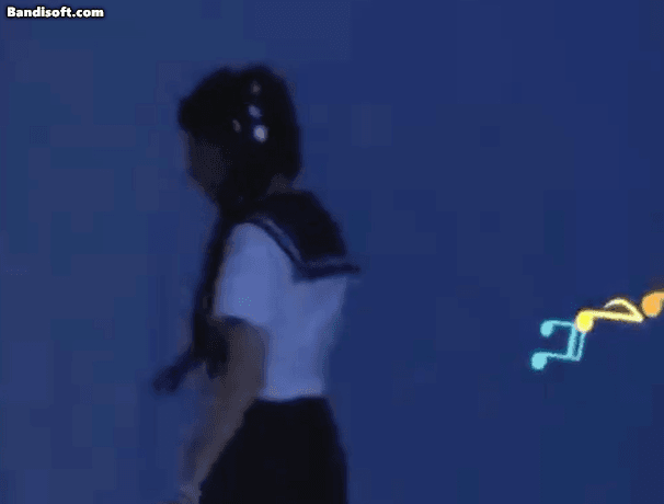 honeycam-2025-08-21-23-10-54-1755831380578-1755831380717357164145.gif