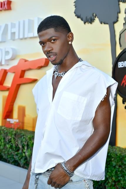 lil-nas-x-attends-beverly-109881-17558324591061527473656-1755847008838-17558470089851723737889-1755869431271-17558694315651008832189.jpg