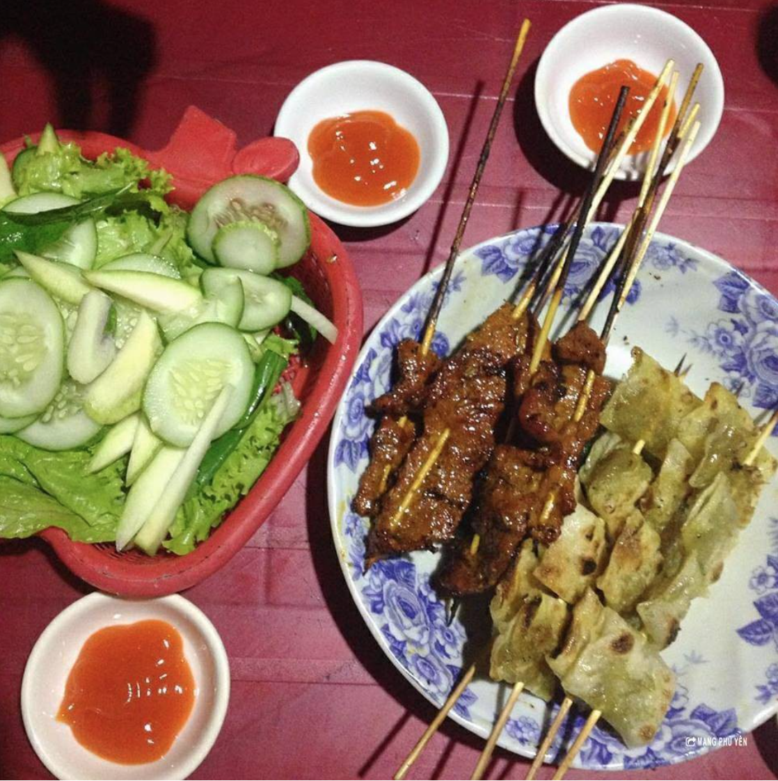 Đặc sản Việt Nam mang tên "xỏ lòi" khiến nhiều người khó hiểu, nhưng ăn rồi là mê luôn - Ảnh 5. Đặc sản Việt Nam mang tên "xỏ lòi" khiến nhiều người khó hiểu, nhưng ăn rồi là mê luôn - Ảnh 5.
