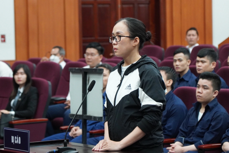 Vợ của trùm địa ốc Alibaba Nguyễn Thái Luyện làm giả bệnh án tâm thần để được xét xử nhẹ tội? - Ảnh 1. Vợ của trùm địa ốc Alibaba Nguyễn Thái Luyện làm giả bệnh án tâm thần để được xét xử nhẹ tội? - Ảnh 1.