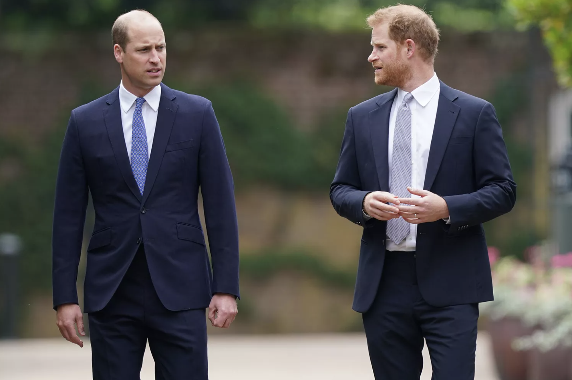 Lời dặn của Công nương Diana: William và Harry sinh ra để nâng đỡ nhau nhưng giờ chỉ còn là nỗi đau- Ảnh 2. Lời dặn của Công nương Diana: William và Harry sinh ra để nâng đỡ nhau nhưng giờ chỉ còn là nỗi đau- Ảnh 2.