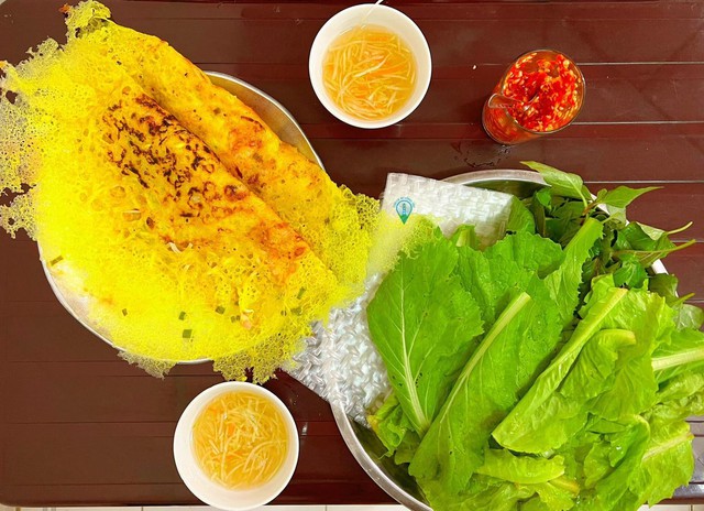 Món bánh đặc sản Việt lên đài Hàn Quốc: Du khách nhận xét "Giờ tôi đã hiểu vì sao nó lại được yêu thích!" - Ảnh 5. Món bánh đặc sản Việt lên đài Hàn Quốc: Du khách nhận xét "Giờ tôi đã hiểu vì sao nó lại được yêu thích!" - Ảnh 5.