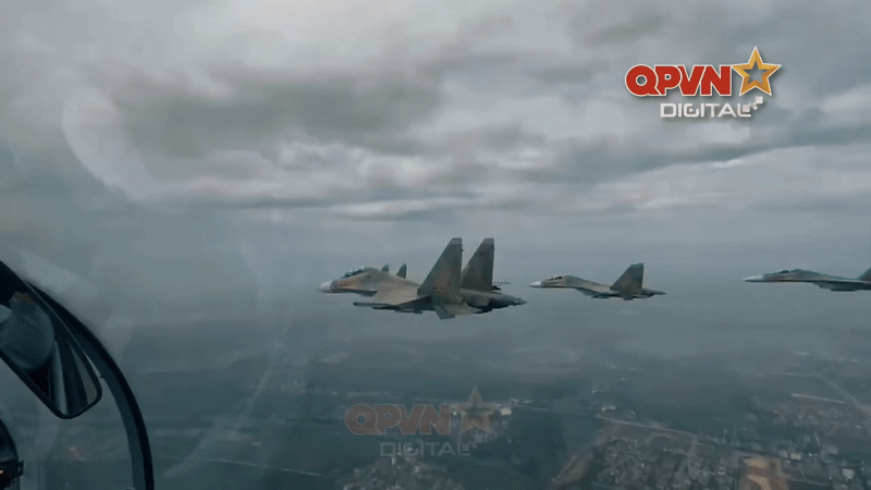 homangchua-su30-mk2nghiengcanhchaothuo-thongtinchinhphu-facebook-ezgifcom-video-to-gif-converter-17560098874141010662253-1756021326742-17560213269311435815586.gif