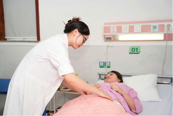Tiền sản giật - Mối nguy âm thầm đe dọa mẹ và con - Ảnh 3. Tiền sản giật - Mối nguy âm thầm đe dọa mẹ và con - Ảnh 3.
