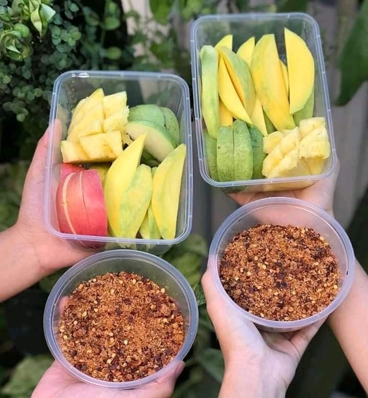 Chị em văn phòng bỏ tiền triệu mỗi tháng chỉ để ăn hoa quả cắt sẵn - vì sao chọn tiện thay vì rẻ? - Ảnh 2. Chị em văn phòng bỏ tiền triệu mỗi tháng chỉ để ăn hoa quả cắt sẵn - vì sao chọn tiện thay vì rẻ? - Ảnh 2.