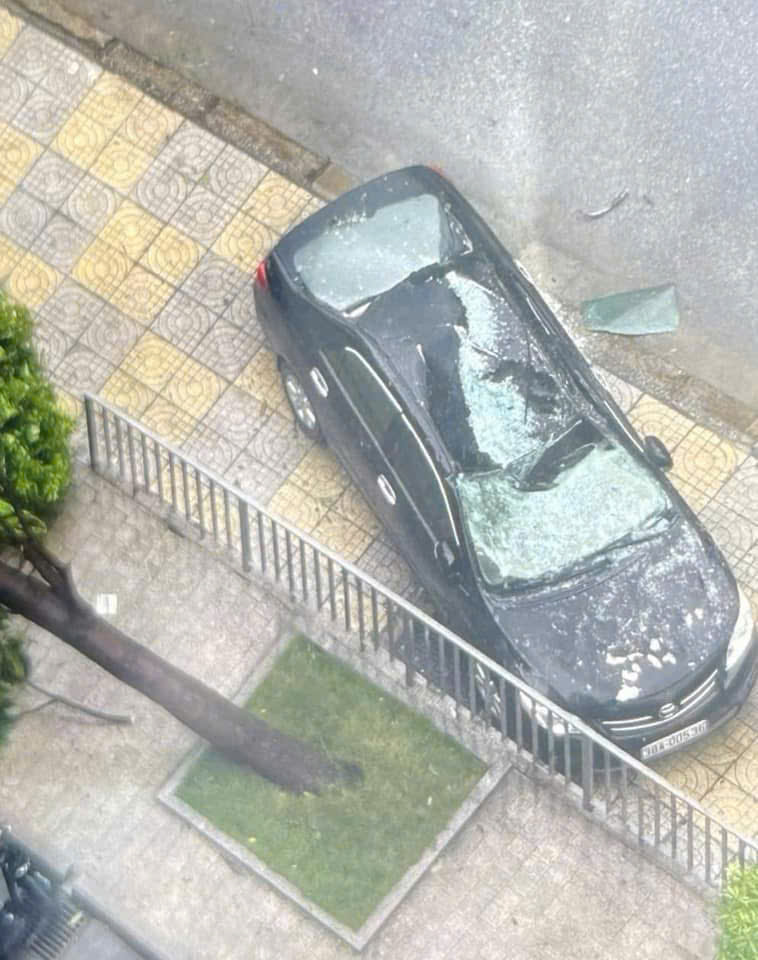Bão số 5 ( Kajiki ) gây mưa lớn , gió mạnh tại Hà Tĩnh - Ảnh 6. Bão số 5 ( Kajiki ) gây mưa lớn , gió mạnh tại Hà Tĩnh - Ảnh 6.