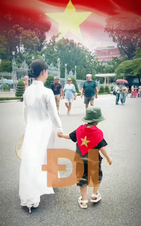 Bố mẹ trẻ đưa bé con 4 tuổi vượt hơn 1.600km từ Nam ra Bắc trước thềm đại lễ: &quot;Con hãy yêu Tổ quốc mình, từ những điều đơn giản nhất&quot; - Ảnh 7.