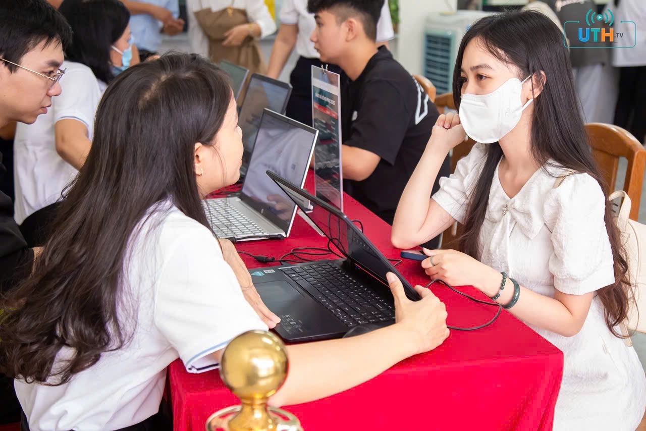 Nhiều trường ĐH lên tiếng về việc thí sinh đậu thành rớt- Ảnh 1. Nhiều trường ĐH lên tiếng về việc thí sinh đậu thành rớt- Ảnh 1.