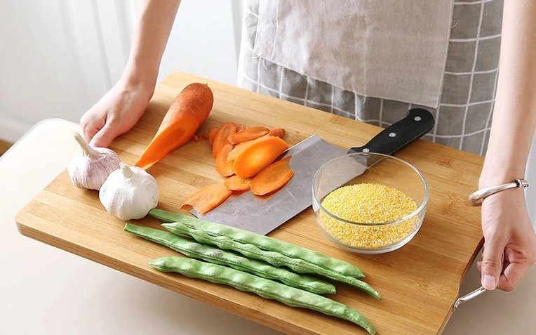 1 thứ trong bếp có thể chứa chất độc gấp 68 lần asen: Nhà nào cũng dùng mỗi ngày nhưng chưa nhiều người biết vệ sinh cho đúng!