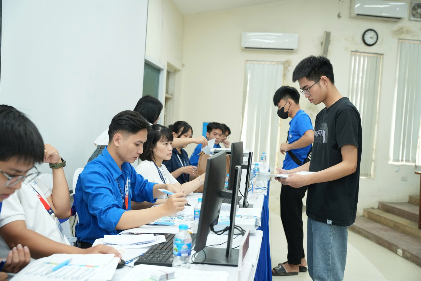 Bộ GD&ĐT: Không để thí sinh trượt oan, trúng nhầm - Ảnh 2. Bộ GD&ĐT: Không để thí sinh trượt oan, trúng nhầm - Ảnh 2.