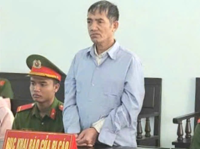 Người mẹ chết lặng khi phát hiện con gái nhỏ bị hàng xóm xâm hại - Ảnh 1. Người mẹ chết lặng khi phát hiện con gái nhỏ bị hàng xóm xâm hại - Ảnh 1.