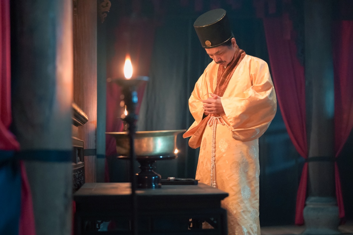 NSND Trung Anh “dựng tóc gáy” khi đọc kịch bản “Khế Ước Bán Dâu”- Ảnh 1. NSND Trung Anh “dựng tóc gáy” khi đọc kịch bản “Khế Ước Bán Dâu”- Ảnh 1.