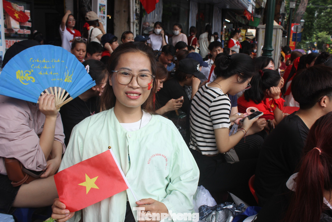 tp-cho-thue-ghe-xem-hop-luyen-a80-39-1756296942422-1756296942575219599036.jpg