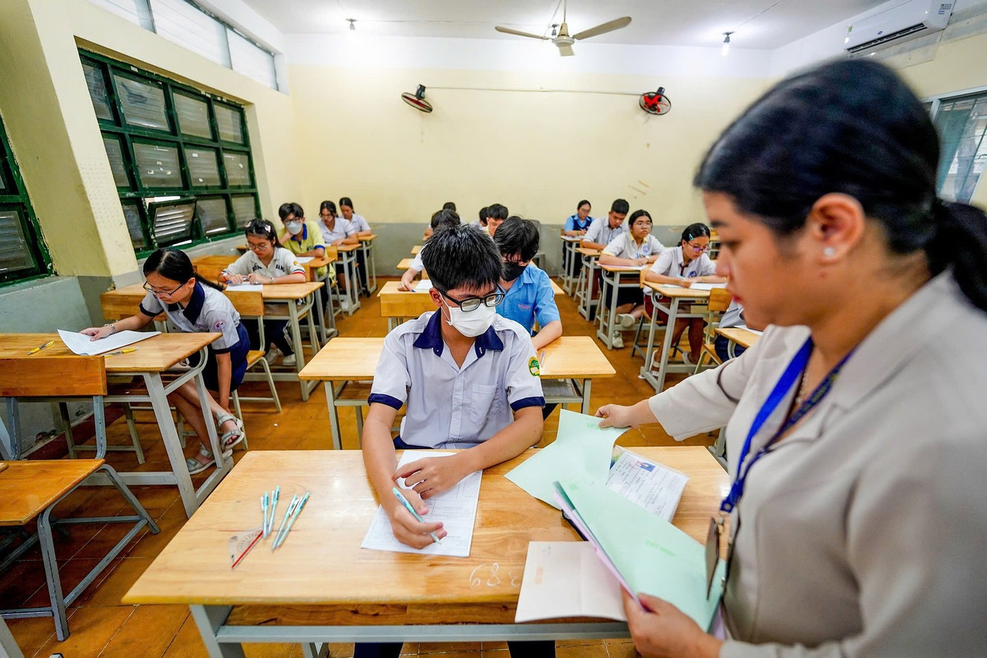 Nhiều thí sinh trượt oan đại học đã được các trường tiếp nhận - Ảnh 1. Nhiều thí sinh trượt oan đại học đã được các trường tiếp nhận - Ảnh 1.