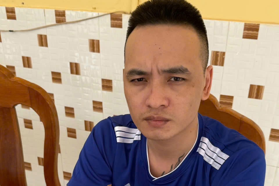 Bắt đối tượng cầm đầu băng nhóm giả danh cán bộ tư pháp để lừa đảo hơn 200 tỷ đồng - Ảnh 1. Bắt đối tượng cầm đầu băng nhóm giả danh cán bộ tư pháp để lừa đảo hơn 200 tỷ đồng - Ảnh 1.