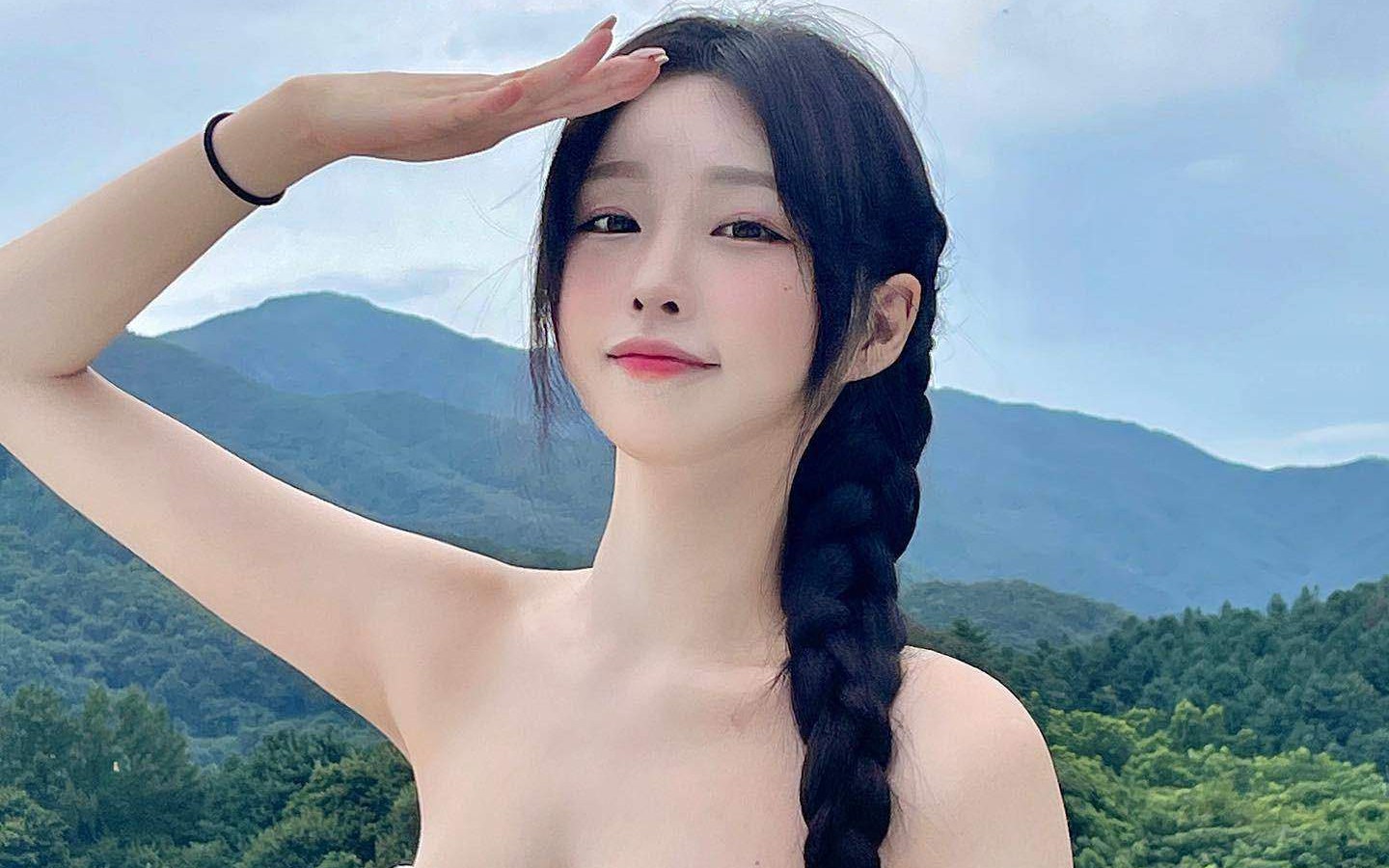 Tôi uống nước mật ong ấm mỗi sáng ngay khi thức dậy và đây là những gì xảy ra với cơ thể