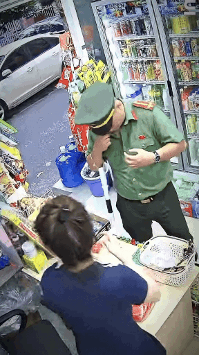 ezgif-4633b4b29a1f8e-1756347925608-17563479259271579630294.gif