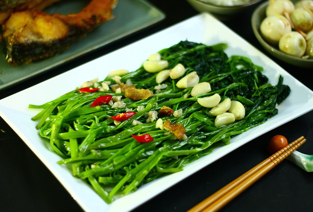 Loại rau "nhà quê" của Việt Nam, sang Nhật "đắt xắt ra miếng" nhưng vẫn được săn đón vì tốt cho dạ dày, giải độc gan và đẹp da- Ảnh 4. Loại rau "nhà quê" của Việt Nam, sang Nhật "đắt xắt ra miếng" nhưng vẫn được săn đón vì tốt cho dạ dày, giải độc gan và đẹp da- Ảnh 4.