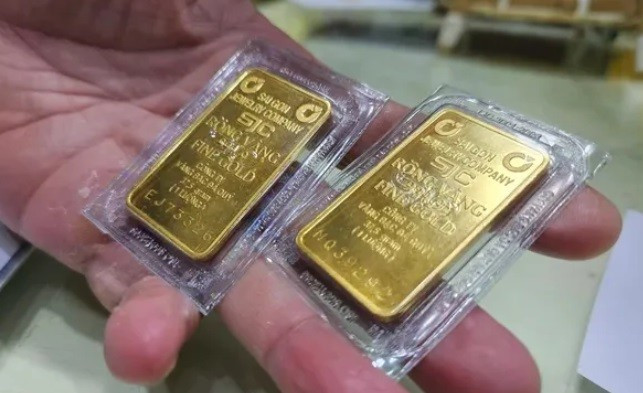 Giá vàng liên tiếp lập kỷ lục mới - Ảnh 1. Giá vàng liên tiếp lập kỷ lục mới - Ảnh 1.