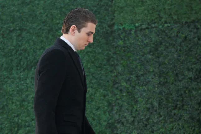 Cuộc sống lập nghiệp ở tuổi 19 của Đệ nhất công tử Mỹ Barron Trump - Ảnh 2. Cuộc sống lập nghiệp ở tuổi 19 của Đệ nhất công tử Mỹ Barron Trump - Ảnh 2.