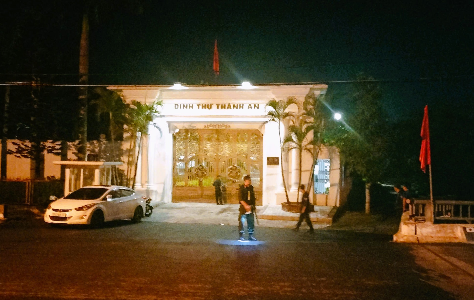 Ông Cao Tiến Đoan, “ông bầu” đóng đá xứ Thanh vừa bị công an khám xét là ai?- Ảnh 2. Ông Cao Tiến Đoan, “ông bầu” đóng đá xứ Thanh vừa bị công an khám xét là ai?- Ảnh 2.