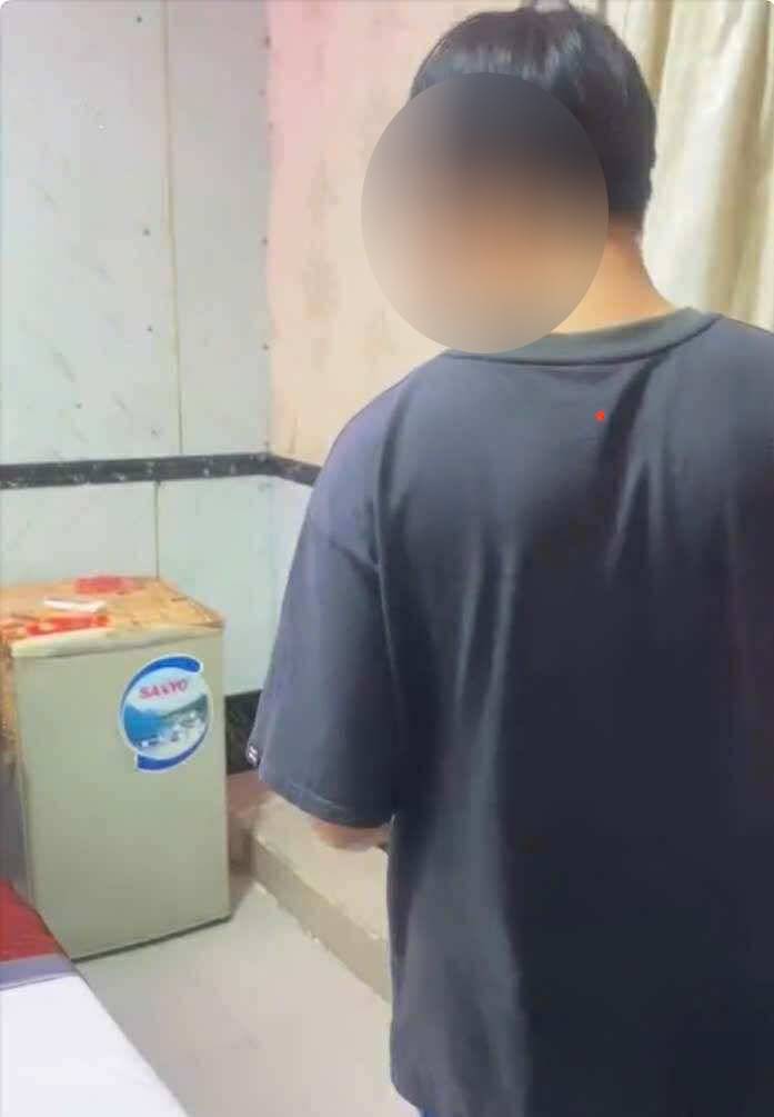 Lộ thêm chiêu lừa ép sinh viên tự nhốt mình trong khách sạn để tống tiền: 2 vụ liên tiếp trong một đêm ở TP.HCM - Ảnh 2. Lộ thêm chiêu lừa ép sinh viên tự nhốt mình trong khách sạn để tống tiền: 2 vụ liên tiếp trong một đêm ở TP.HCM - Ảnh 2.