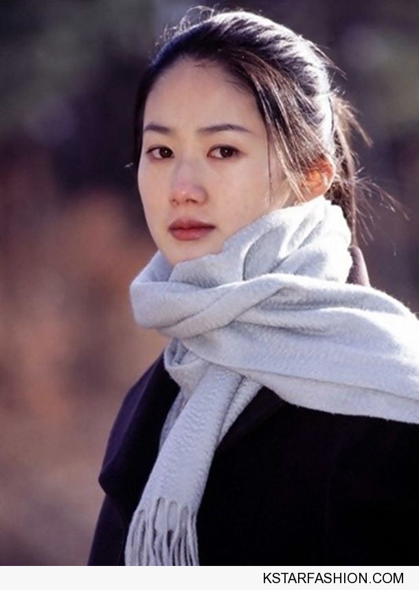 Bí ẩn nhan sắc là "kỳ phùng địch thủ" của Lee Young Ae, độ nổi tiếng bằng cả Son Ye Jin, Suzy và Kim Tae Ri thời nay cộng lại- Ảnh 2. Bí ẩn nhan sắc là "kỳ phùng địch thủ" của Lee Young Ae, độ nổi tiếng bằng cả Son Ye Jin, Suzy và Kim Tae Ri thời nay cộng lại- Ảnh 2.