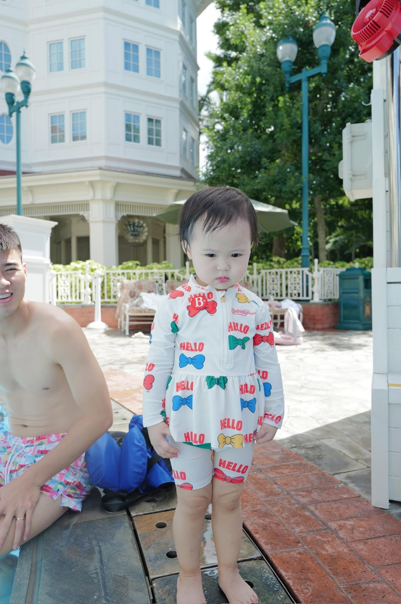 Mừng sinh nhật con gái 2 tuổi, vợ chồng cầu thủ Duy Mạnh khiến dân mạng cười nghiêng ngả vì ảnh hài hước của bé Cony- Ảnh 8.
