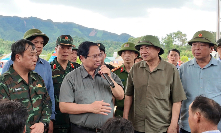 Lũ dữ xé toạc núi rừng, bản làng ở Điện Biên thành biển bùn hoang tàn - Ảnh 12.