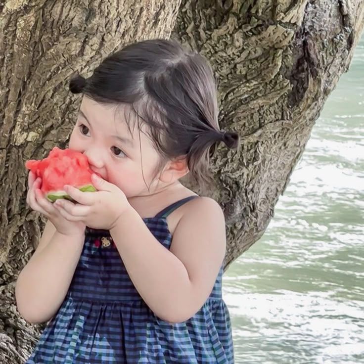 Đây là việc đầu tiên mẹ nên làm khi con lười ăn, chứ không phải tìm mua siro ăn ngon của Đây là việc đầu tiên mẹ nên làm khi con lười ăn, chứ không phải tìm mua siro ăn ngon của