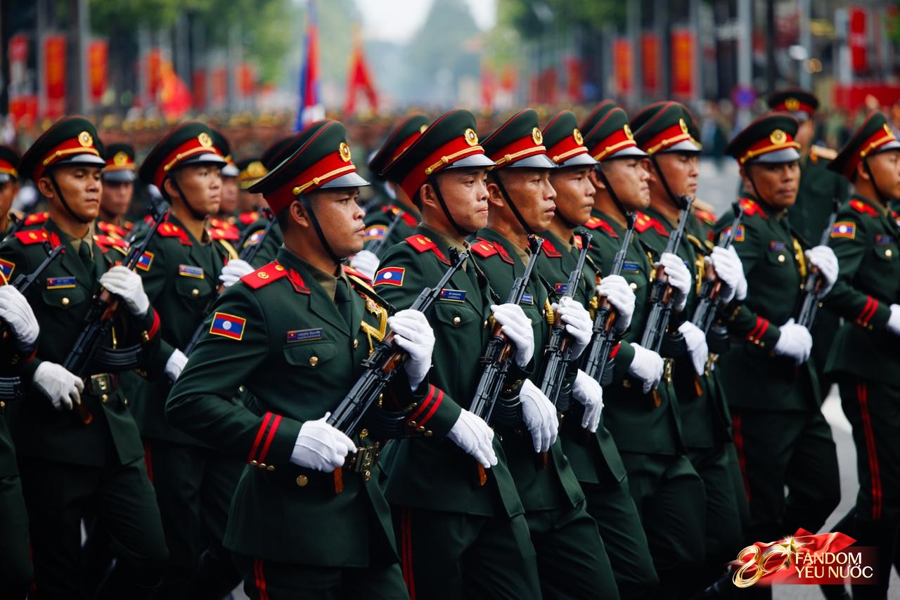 Cận cảnh quân nhân Nga, Trung Quốc, Lào, Campuchia tham gia tổng duyệt diễu binh diễu hành kỷ niệm 80 năm Quốc khánh - Ảnh 9. Cận cảnh quân nhân Nga, Trung Quốc, Lào, Campuchia tham gia tổng duyệt diễu binh diễu hành kỷ niệm 80 năm Quốc khánh - Ảnh 9.