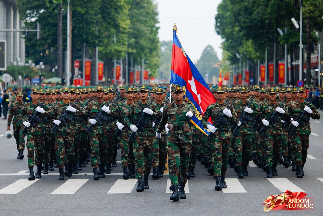 Cận cảnh quân nhân Nga, Trung Quốc, Lào, Campuchia tham gia tổng duyệt diễu binh diễu hành kỷ niệm 80 năm Quốc khánh - Ảnh 18. Cận cảnh quân nhân Nga, Trung Quốc, Lào, Campuchia tham gia tổng duyệt diễu binh diễu hành kỷ niệm 80 năm Quốc khánh - Ảnh 18.