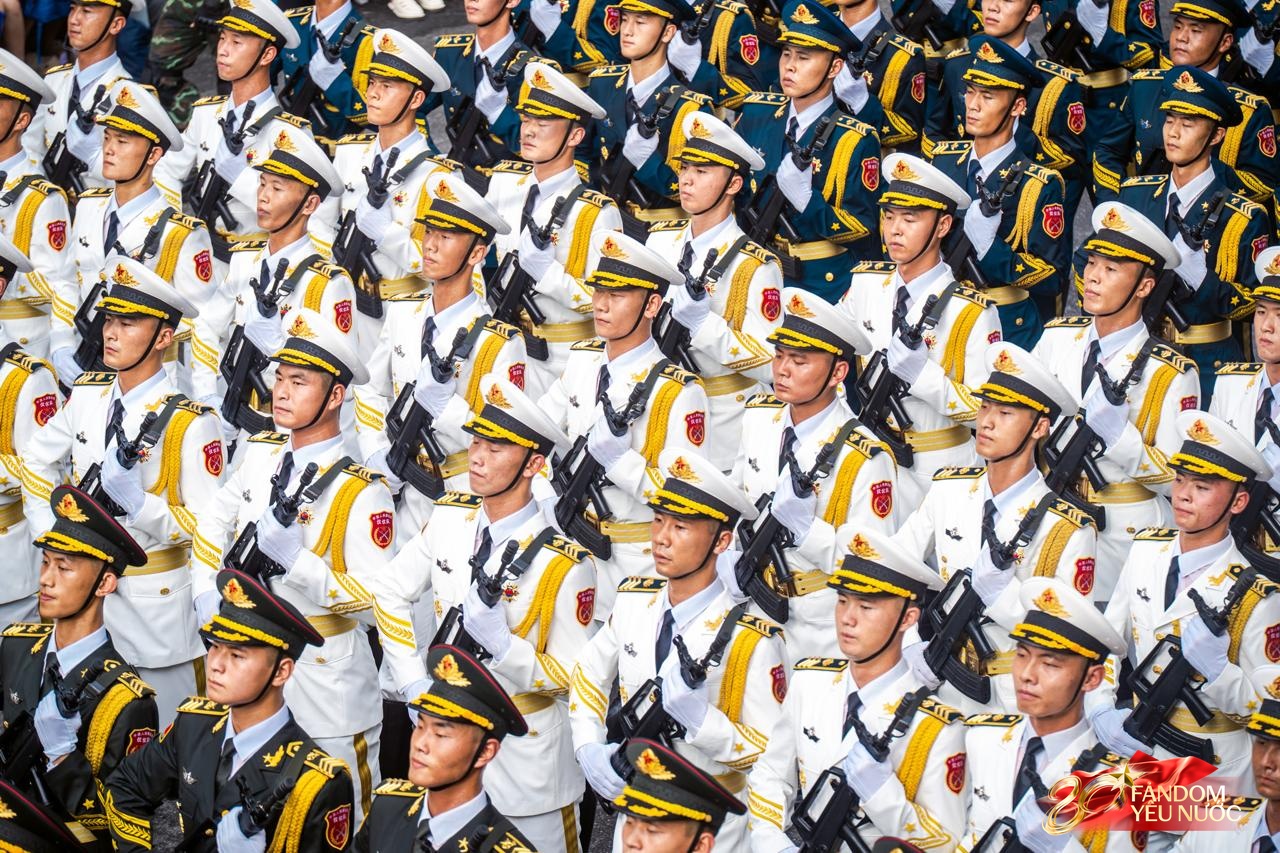 Cận cảnh quân nhân Nga, Trung Quốc, Lào, Campuchia tham gia tổng duyệt diễu binh diễu hành kỷ niệm 80 năm Quốc khánh - Ảnh 16. Cận cảnh quân nhân Nga, Trung Quốc, Lào, Campuchia tham gia tổng duyệt diễu binh diễu hành kỷ niệm 80 năm Quốc khánh - Ảnh 16.