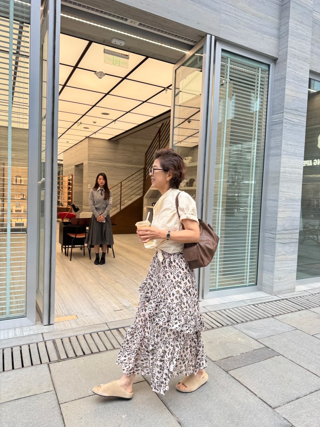 Làm blogger thời trang ở tuổi 67: Không nghỉ hưu nhàn rỗi, Làm blogger thời trang ở tuổi 67: Không nghỉ hưu nhàn rỗi,