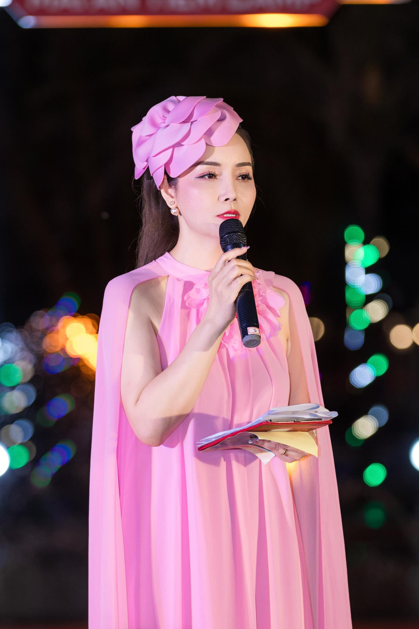 mai-thu-huyen-bi-quyet-tre-lau6-17566218629141310930115.jpg